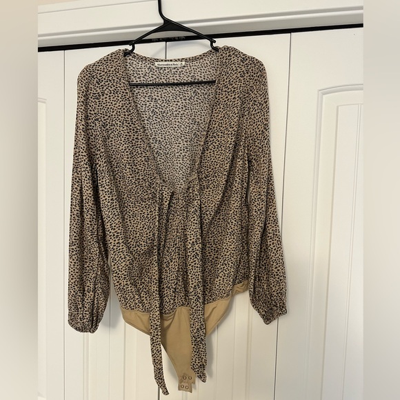 Abercrombie and Fitch Bodysuit - Picture 2 of 4